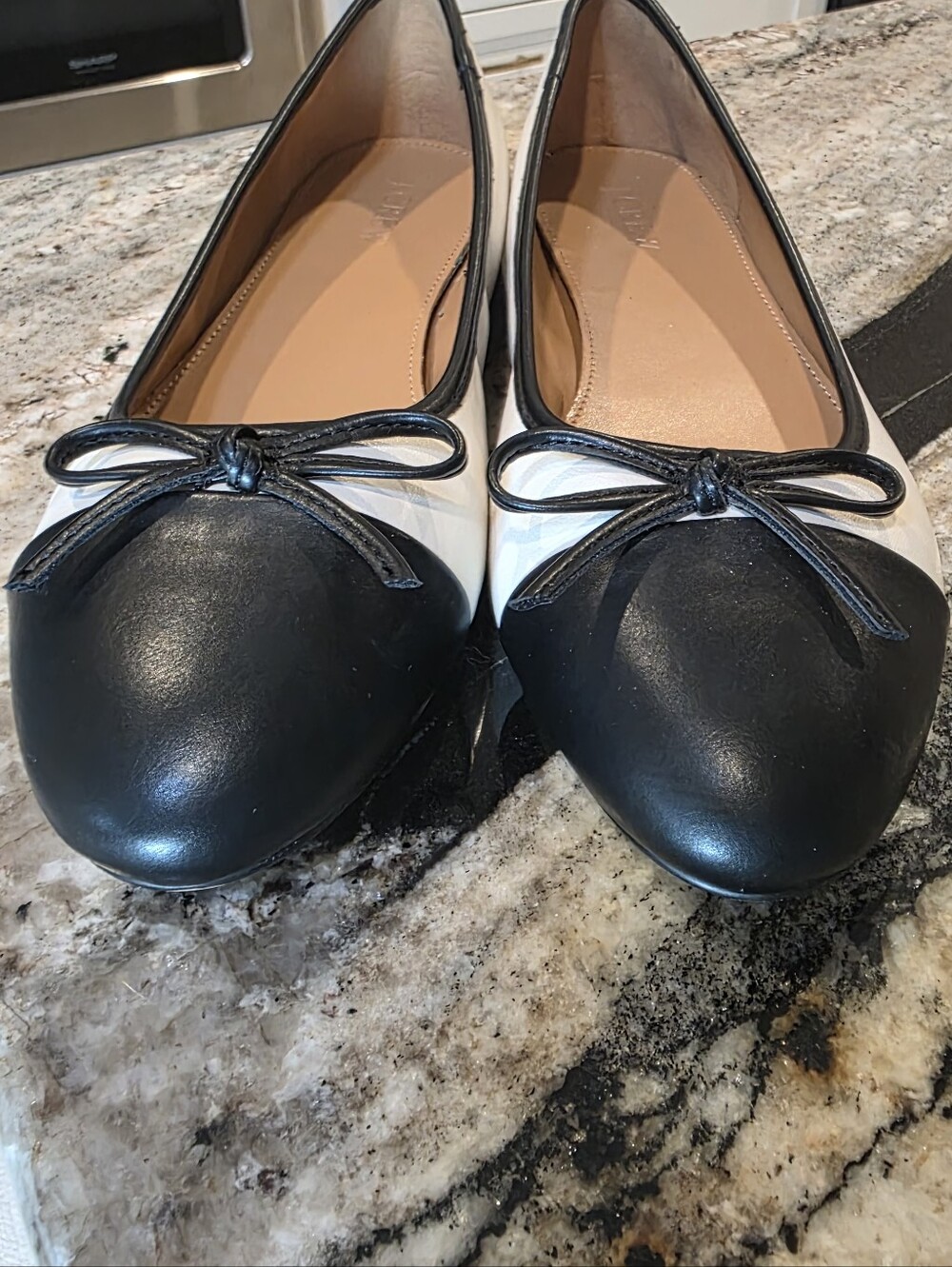 NEW J Crew Black White Captoe Ballet Flats Size 9 Two Tone Cap Toe Slipon 9 - Picture 9 of 9